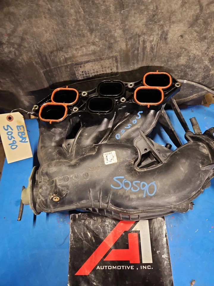 11-16 TOYOTA SIENNA 3.5L(2GRFE Eng) 11-15 LEXUS RX350 Intake Manifold Upper OEM - Image 2 of 4