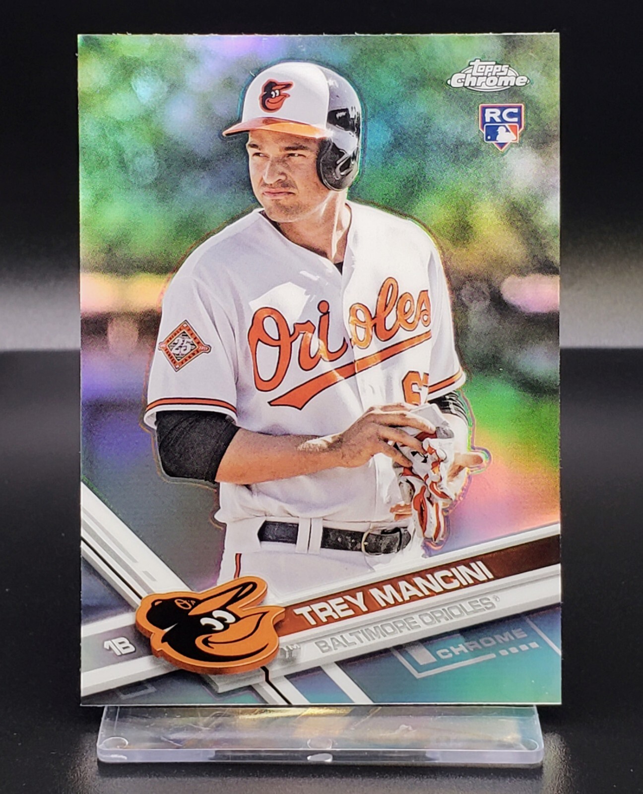 Trey Mancini (2017) Topps Chrome RC Photo Variation REFRACTOR