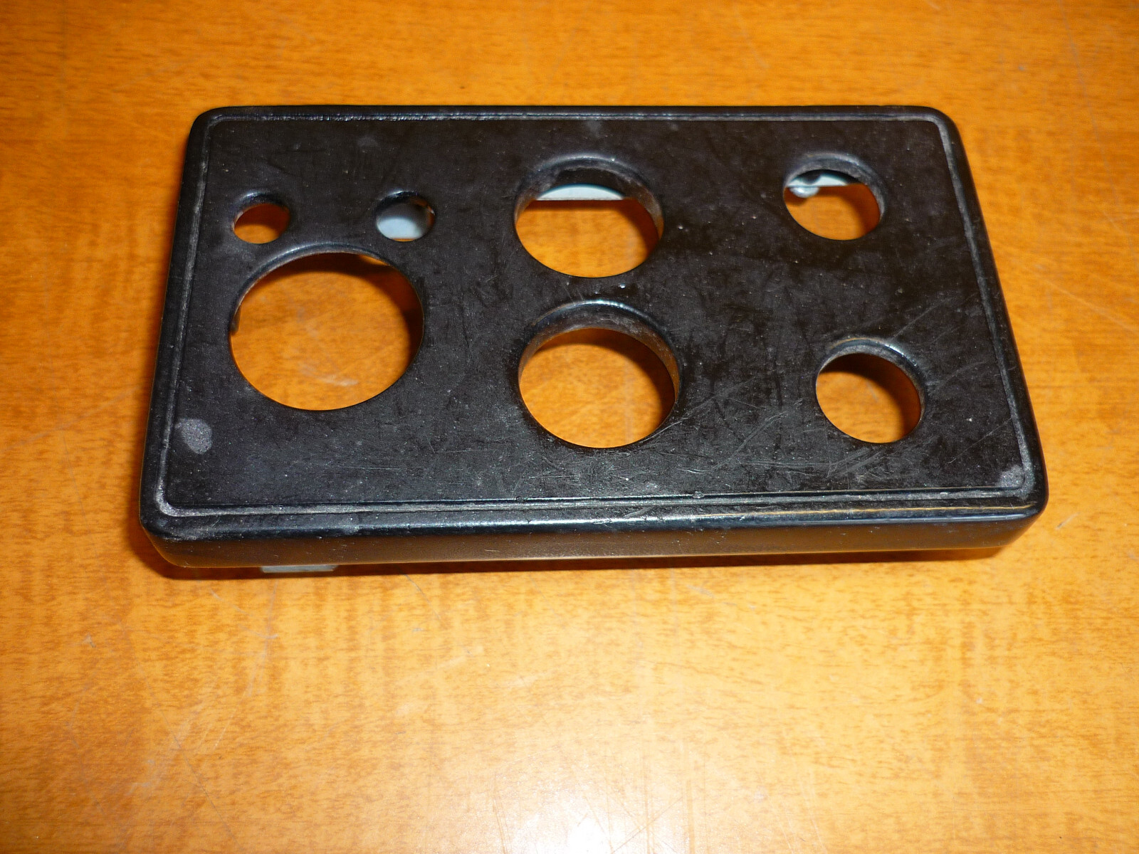 Ferrari 430 Coupe - Swith Holder Plate-Optional Bluetooth - P/N 68092700
