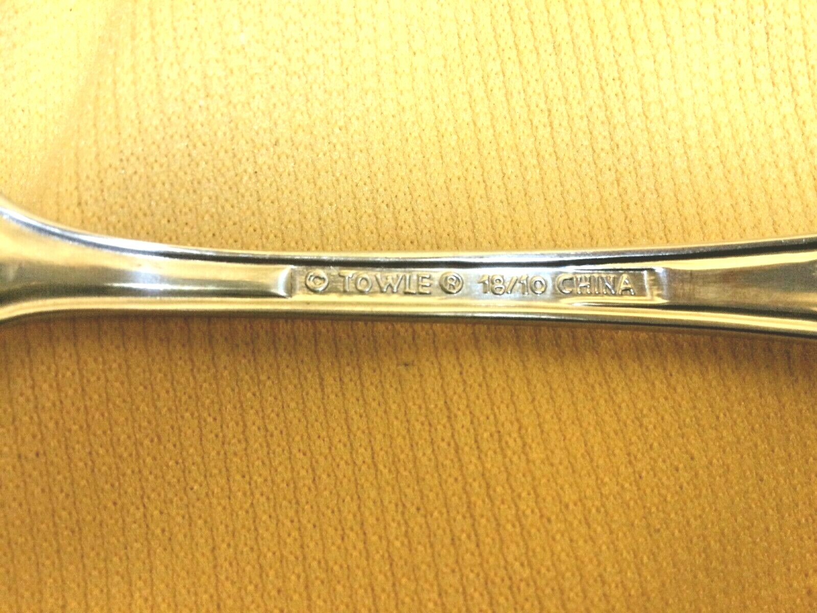  TOWLE London Shell Stainless 18/10 Place Soup Spoon 7" China EXCELLENT