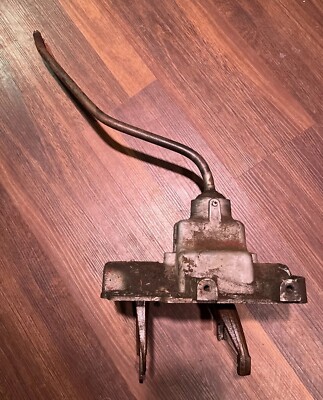 Ford NP435 Manual Transmission SHIFT FORK TOWER ASSEMBLY GEAR NP