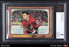 1966 Topps #62 Stan Mikita Blackhawks HOF BVG 7 - NM