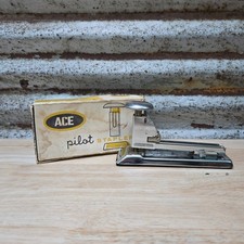Vintage Pilot Stapler Model No. 402 Ace Chicago Made In USA With Original Box