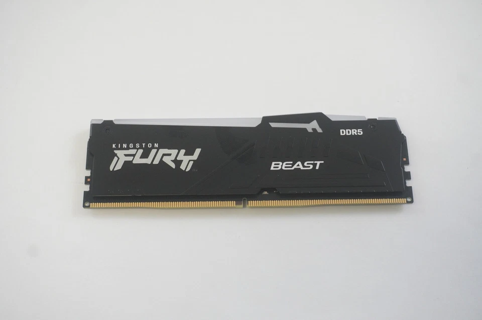 N27720-001 Hp 16GB 1RX8 XMP5-5200 UDIMM MEMORY 9V005AA#ABA - Image 2 of 2