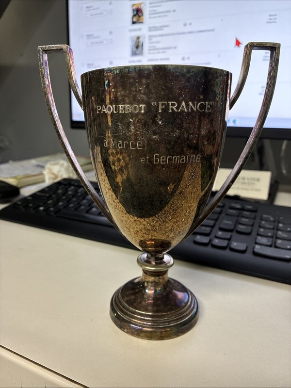 VINTAGE 8 GRAM SILVER PLATED PAQUEBOT LIBERTE COMMEMORATIVE CUP / TROPHY
