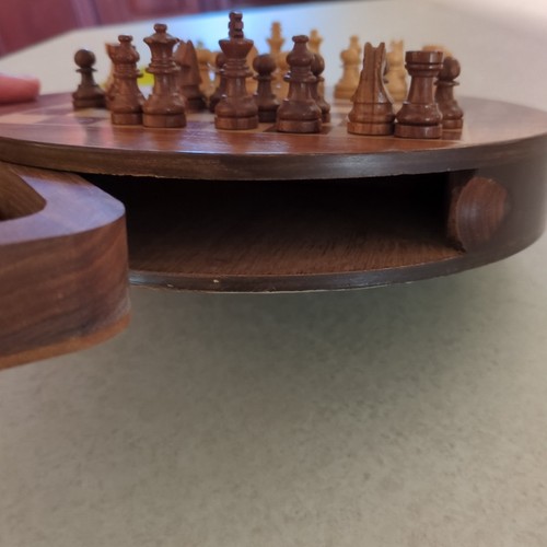 Wood Chess Set Round Travel Magnetic 1.3/8" King Storage Drawer - Picture 11 of 16