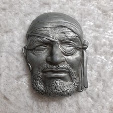 Figural Pirates Head Vintage Metal Belt Buckle 4132 Fits 1 1/2"