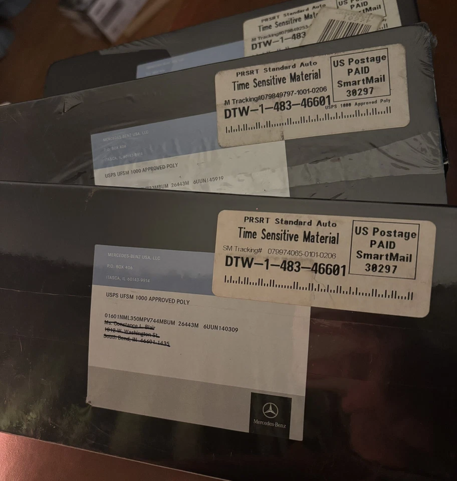 NUEVO en Caja Billetera Documento del Propietario Mercedes-Benz Cuero Negro Genuino Foto 2 de 4