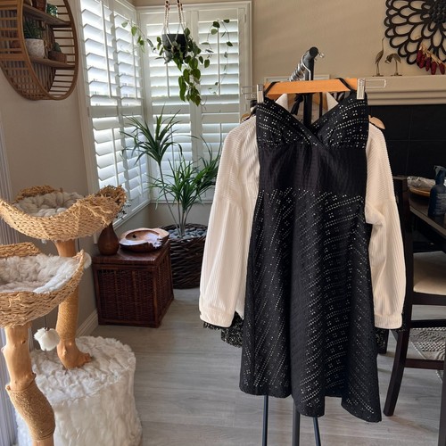 White House Black Market Dress Womens Size 0 Black Halter Eyelet Sundress Pinup - Picture 17 of 17