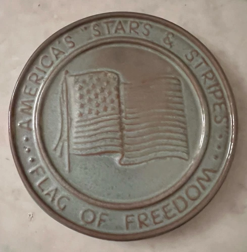 Frankoma Pottery-Stars & Stripes Flag Of Freedom 1776-1976 Trivet Prairie Green