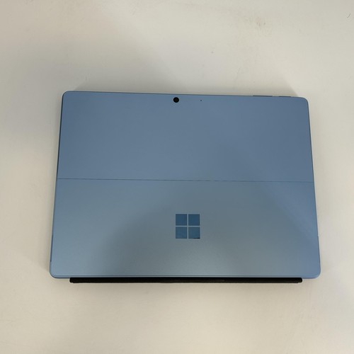 Microsoft Surface Pro 9 13" Blue 2.5 GHz i5-1235U 8GB 256GB SSD - Bundle! - Picture 4 of 10