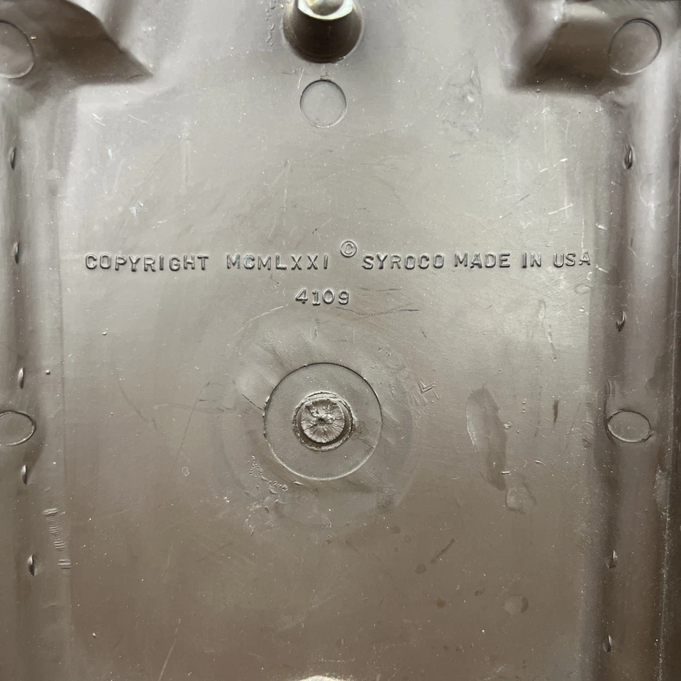 Vtg Syroco Candle Sconces Faux Wood  Mid Century Wall Hanging Gothic Spanish - Image 4 of 4