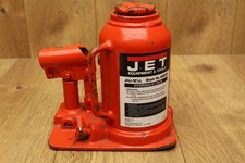 Jet 453313 Jhj-12-12l 12-12-ton Low Profile Hydraulic Bottle Jack Jet 453313 Jhj-12-12l 12-12-ton Low Profile Hydraulic Bottle Jack