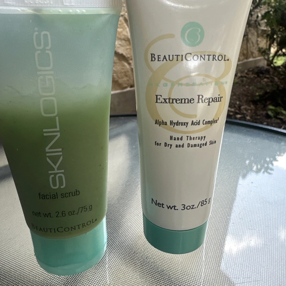 Exfoliante facial BEAUTICONTROL regeneración complejo alfa hidroxiácido terapia de manos Foto 2 de 4