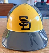 San Diego Padres Batting Helmet Vintage Laich Souvenir Full Size Plastic Hat