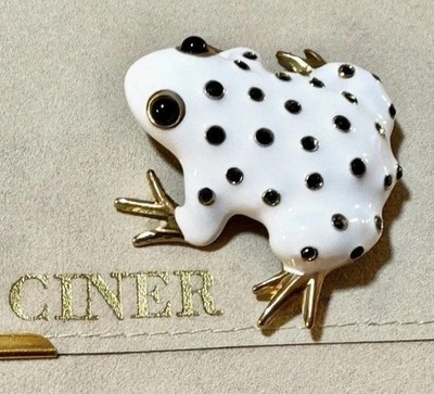 Vintage Ciner White Enamel & Black Polka Dot Frog Pin, Excellent, Tiffany Look!