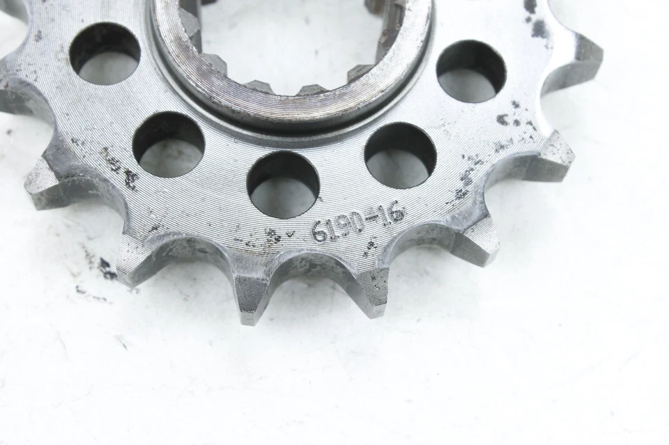 04-05 PIÑÓN DELANTERO HONDA CBR 1000RR RK RECAMBIO 6190-16 Foto 4 de 4