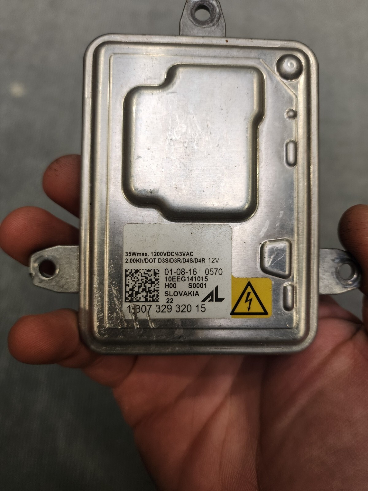 14-18 JEEP Cherokee Maserati Ghibli Xenon Headlight Ballast Module 10EEG141015