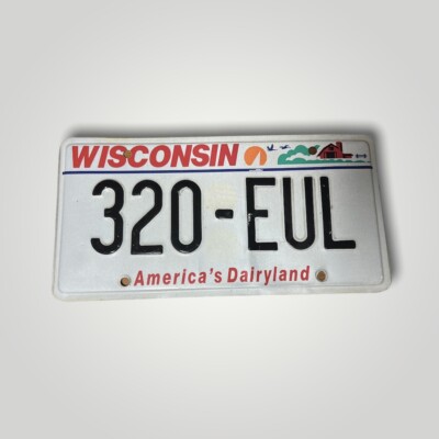 Wisconsin License Plate Vintage 320 EUL America's Dairyland Auto Car Garage