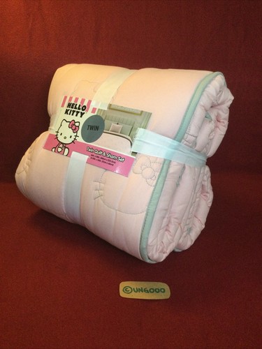 HELLO KITTY And Friends Pink QUILT & SHAM Twin In Ribbon Bedroom Set Sanrio - Picture 2 of 6
