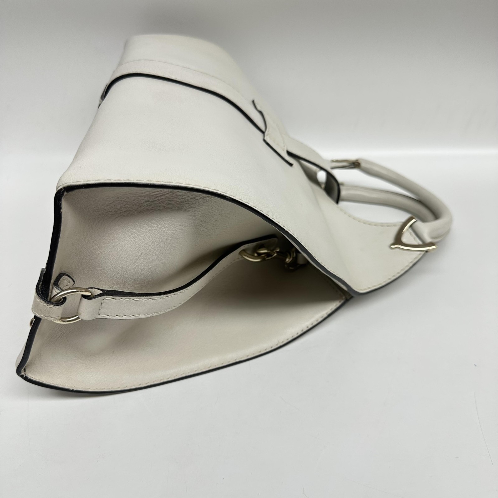 White Leather Stirrup Top Handle Bag - ## image 4
