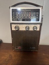 Stellarsonic portable AM/FM radio with Automatic Frequency Control AFC .