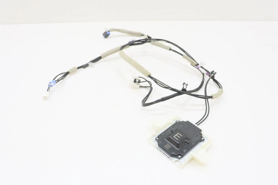 Antena Toyota Tundra 2021 Foto 3 de 4