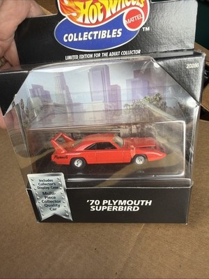 Hot Wheels Collectables: '70 Plymouth Superbird Orange Includes Display Case