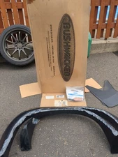 Bushwacker 31018-01 Front Fender Flares for 1990-9 Toyota 4Runner  Vintage NOS