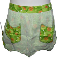 Mid Century Multi-Color Scalloped Lily Pad Floral Cotton Blend Apron Vintage