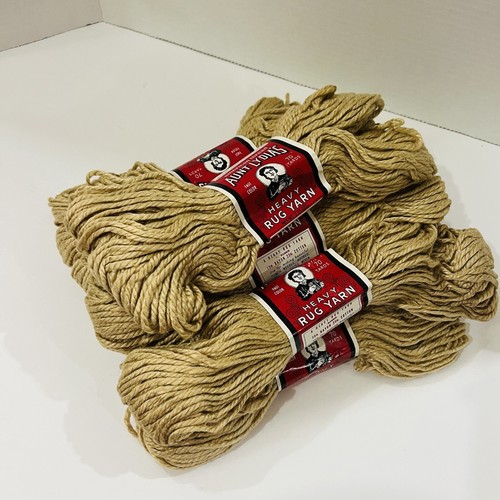 Lot 7 Vintage Aunt Lydias Heavy Rug Yarn 70 Yd Each Skein Polyester Beige #405 - Picture 2 of 7
