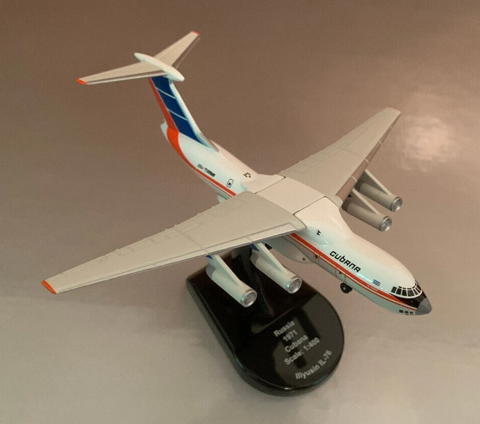Illyusin IL-76. Cubana. USSR. Die Cast Metal. New in Box. 1:400 scale. 528 mph. - Image 3 of 4