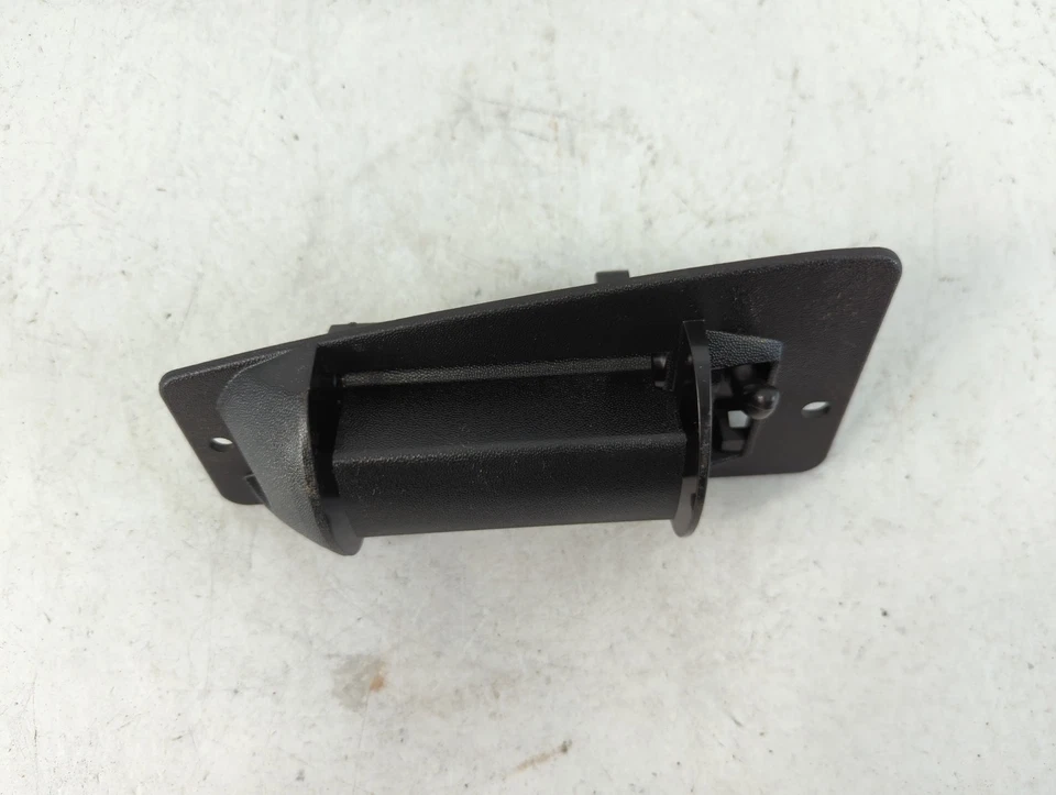Chevrolet Silverado 1500 2004 manija de puerta exterior negra GRMT1 Foto 4 de 4