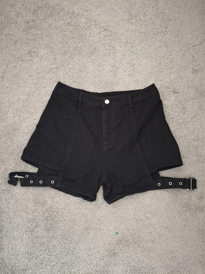 Pantalones Cortos Denim Goth Grunge Negros Para Mujer Punk Hebilla Correa Cintura Alta Festival Y2K Foto 2 de 4