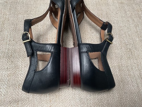 Clarks Artisan Black leather Henderson Luck t-bar shoes Sandals Size 5 UK 38 EU - Picture 10 of 21