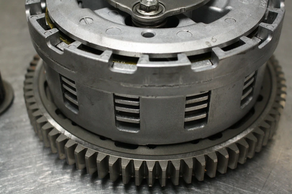 13-18 KAWASAKI NINJA ZX6R COMPLETE CLUTCH W PLATES BASKET HUB Foto 3 de 4