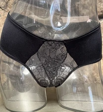 Victoria's Secret Satin & Lace CROTCHLESS Cheeky Panty Sz M BLACK NWT$18.95