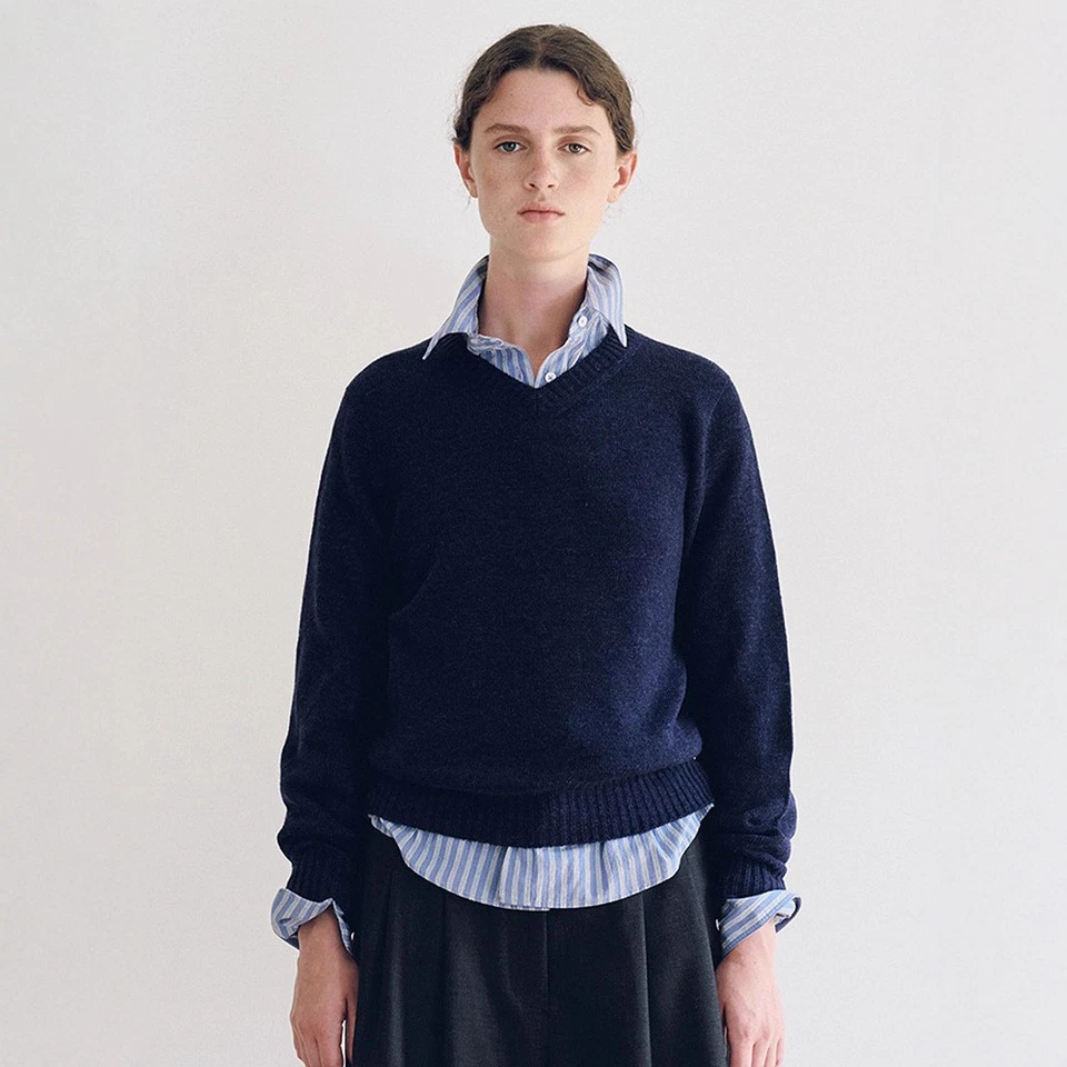 THE ROW Women's Autumn Winter New Wool Loose V-neck Knitted Sweater - Image 3 of 4