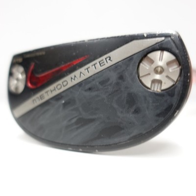 NIKE GOLF METHOD MATTER M4-12 33 Zoll Putter RH ohne Head Cover