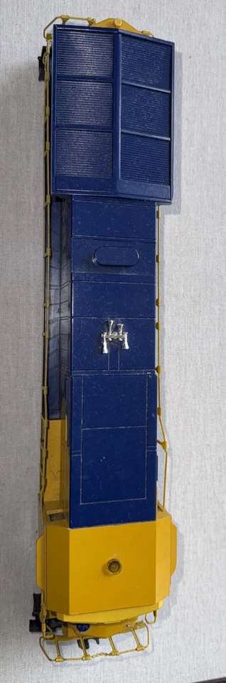 LIONEL~ O GAUGE ~ SANTA FE  DASH 8  40B DIESEL LOCOMOTIVE  CAB#8206  MFG#6-18206 - Image 3 of 4