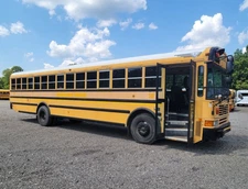 2011 INTERNATIONAL FE BUS ~ MAXXFORCE DT466 MOTOR ~