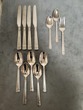 12pc Oneida Tiramisu 18/10 Stainless Steel Frosted Handle Flatware