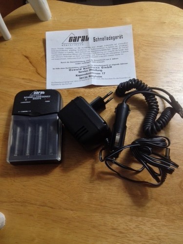 Carat Electronics 2100 mAH AA Battery Charger for 230 VAC, NOS - Picture 3 of 4