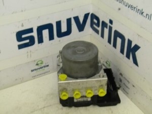 ABS PUMPE ABS Peugeot 107 Hatchback 1.0 12V (384F(1KR)) 2008 4541F5 / 0265231579