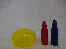 Altes Spielzeug / Wachsmalstifte / Farbvariante 2
