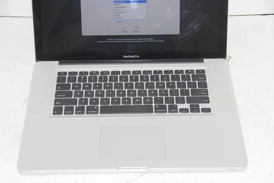 APPLE MC371LL/A i5 2.40GHz 4GB RAM 320GB HDD MacBook Pro "TESTED" - Image 3 of 4