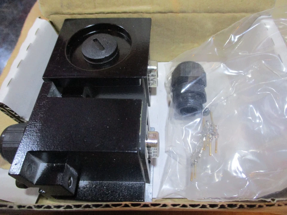 Connectors And Cables For PLS-101-312 Proximity Laser Scanner Leads Set - Image 3 of 4