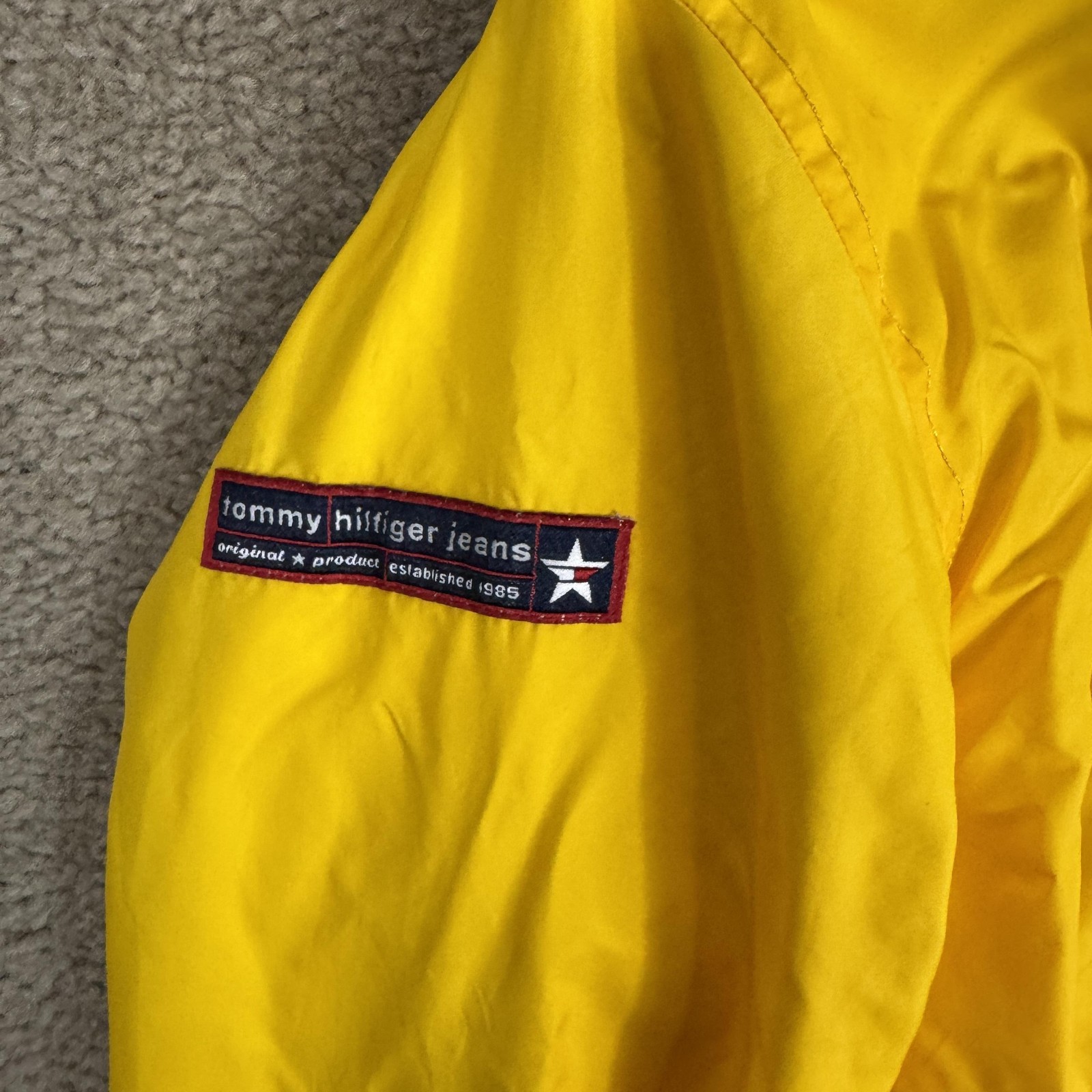 Vintage Tommy Hilfiger Jeans Jacket Womens Medium Yellow Hooded Windbreaker Star thumbnail 4