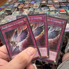 yugioh Secret rare #BLGG-EN031 X3 Fallen Angel in Darkness
