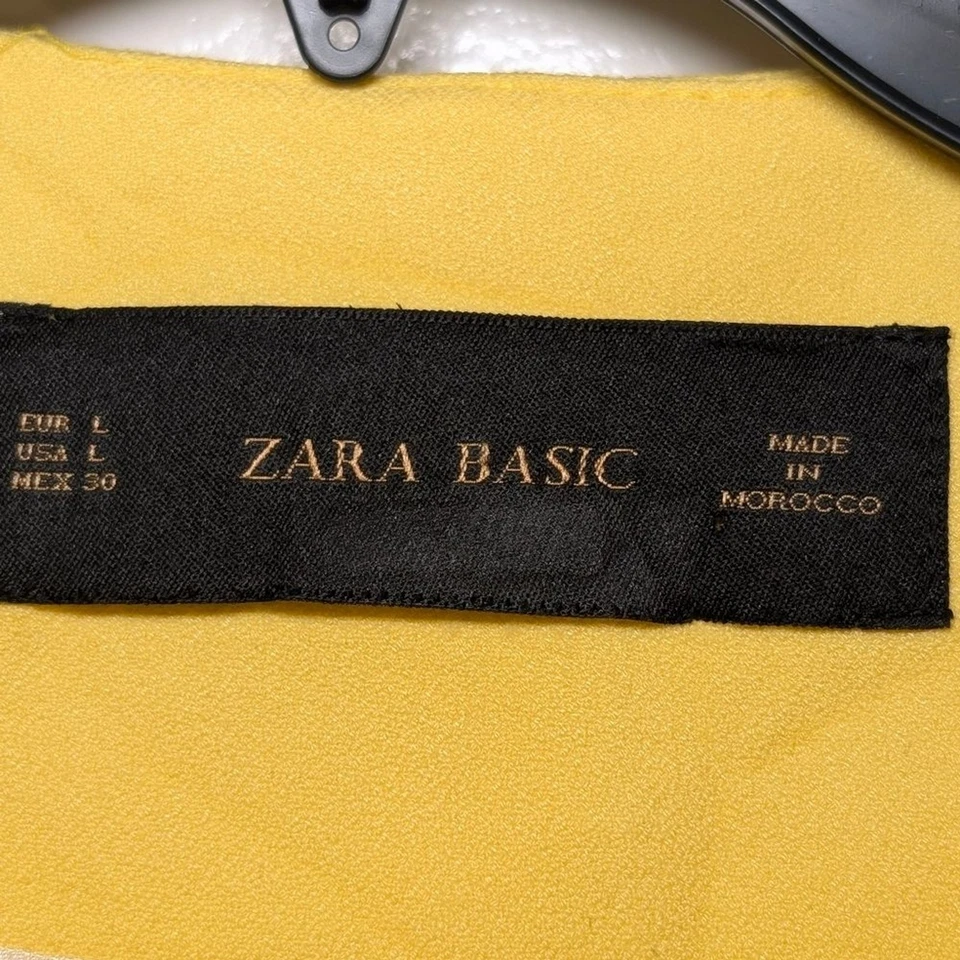 Chaqueta Zara Básica Amarilla Sin Cuello Talla L Plateada Cierre Giratorio Mod Años 60 Carrera Foto 2 de 4